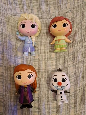Lot funko pop disney reine des neiges 2