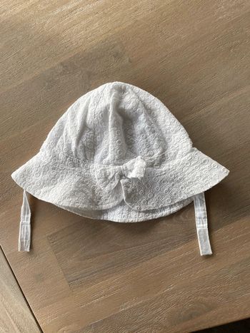 Chapeau bébé