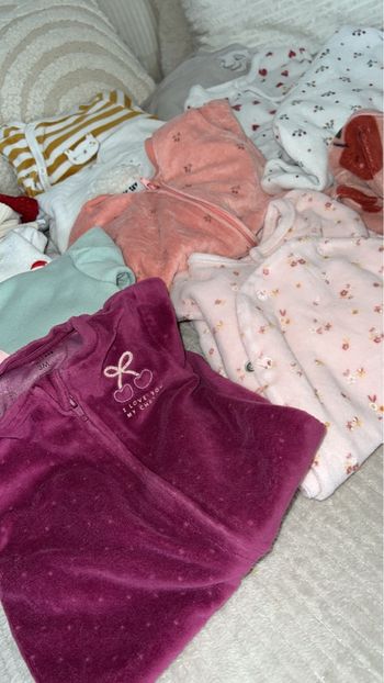Lots pyjamas 