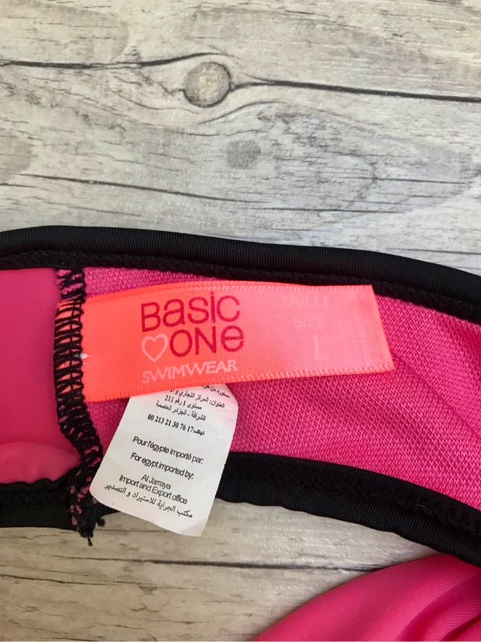 Maillot de bain 2 pièces 95 B Taille L bikini rose noir Basic one swimwear armatures bonnets push up - photo numéro 3