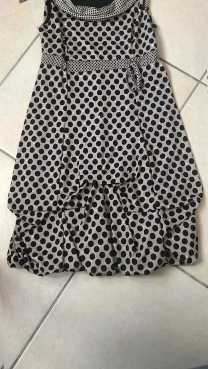 Robe de soirée bouffante - photo numéro 3