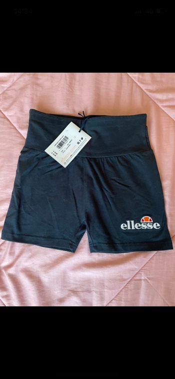 Short Ellesse