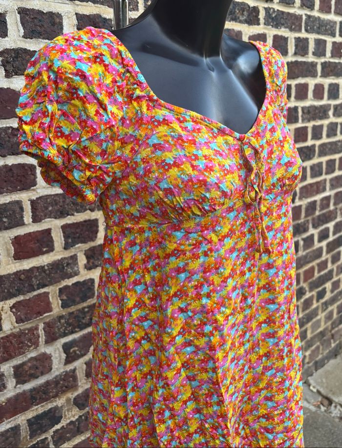 Robe courte colorée fleurie T40 • Primark - photo numéro 3
