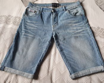Bermuda de taille 16ans 