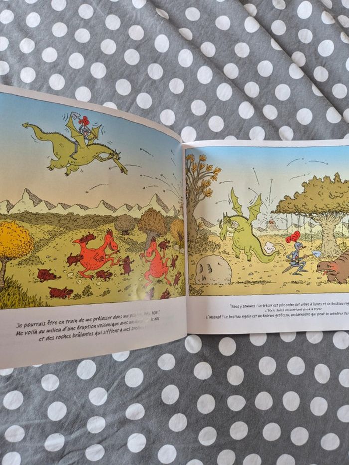 Livre Jules le chevalier Agaçant - photo numéro 2