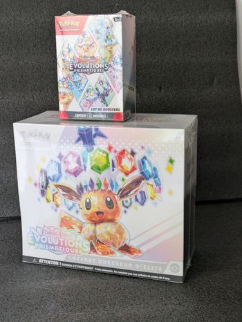 Pokémon coffret dresseur d'élite et bundle Évolutions prismatiques 8.5