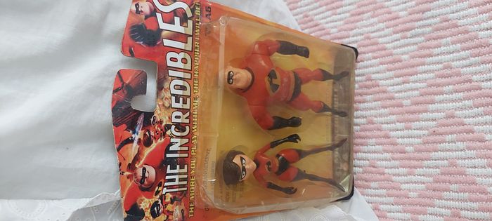 Pack vintage de 2 figurines Mr Incredible Les indestructibles - photo numéro 7