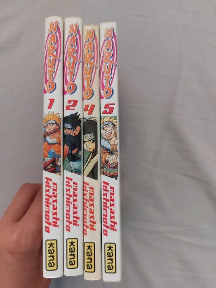 Lot 4 manga Naruto (tome 1,2,4 et 5) - photo numéro 2