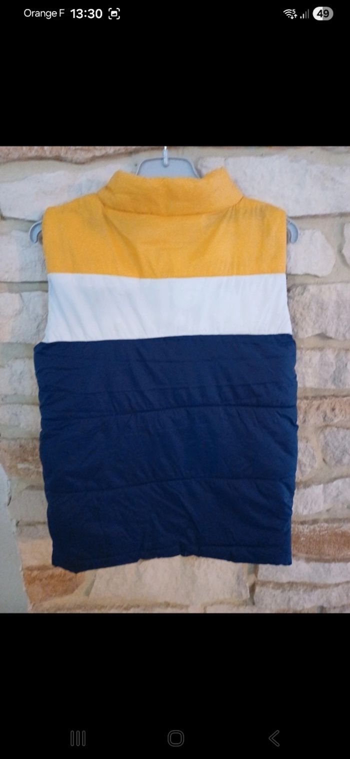 Doudoune légère sans manches taille 8 ans - photo numéro 4