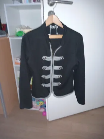 Veste fine taille 4