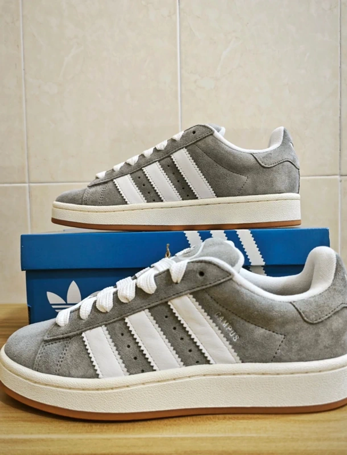 Baskets Adidas - photo numéro 4