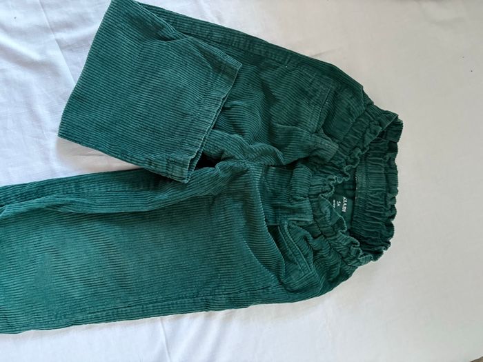 Pantalon fille  5 ans - photo numéro 3