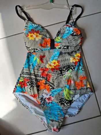 Maillot de bain une pièce femme S Neuf