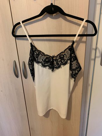 Tee Shirt à dentelle