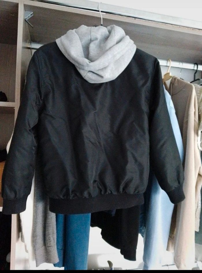 Manteau a capuche - photo numéro 4