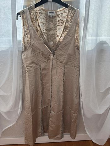 Robe beige dentelle Infinitif Paris - Taille 44