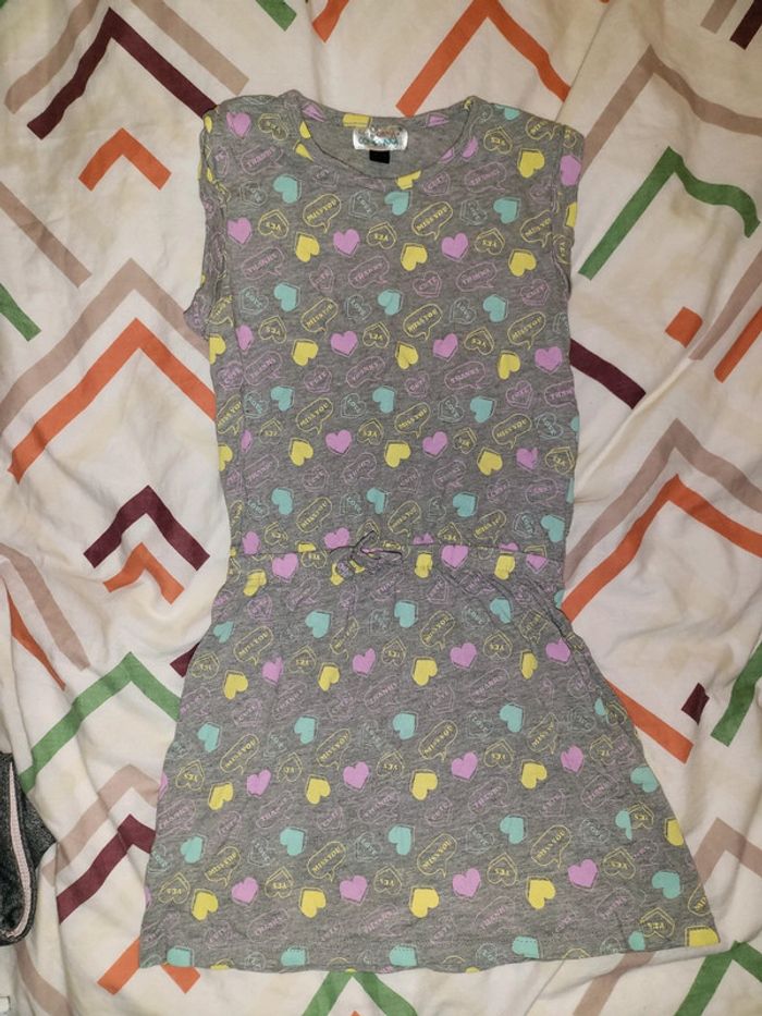 Robe été grise et motifs