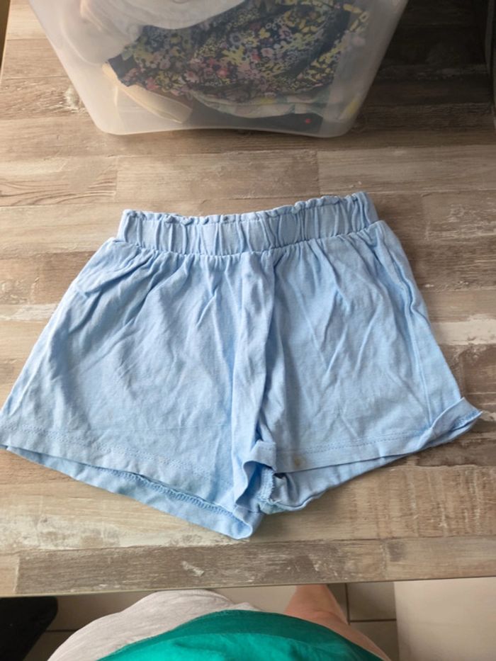Lot short 12 mois - photo numéro 3