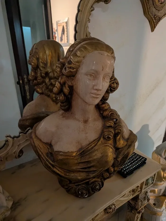 Mezzo busto in gesso