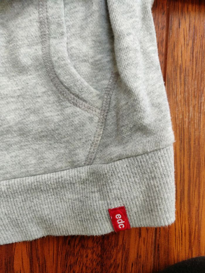 Gilet - photo numéro 2