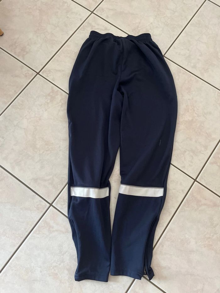 Pantalon de survêtement Nike enfant / 14 ans /Bleu marine / Excellent état - photo numéro 5