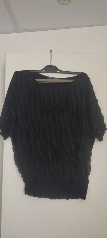 Tee-shirt noir effet blousant