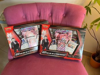 Coffret Mewtwo EX de la team Rocket