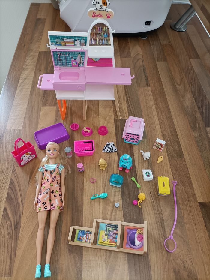 Animalerie Barbie avec mobilier nombreux accessoires et animaux - photo numéro 3