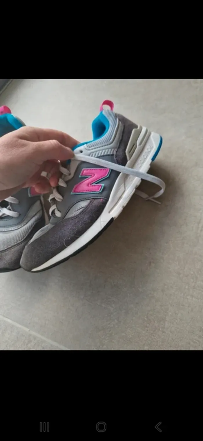 Basket new balance 997h tres bon etat taille 37.5 - photo numéro 2