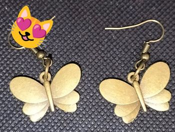 Boucle d'oreille papillon
