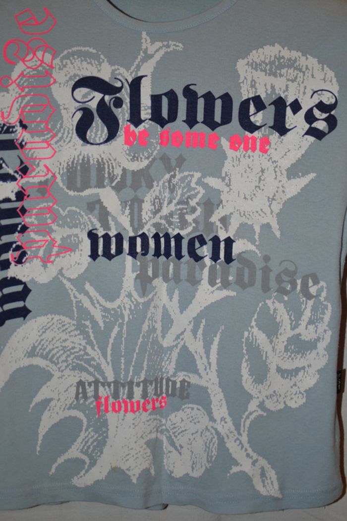 Tee-shirt bleu ciel - photo numéro 2