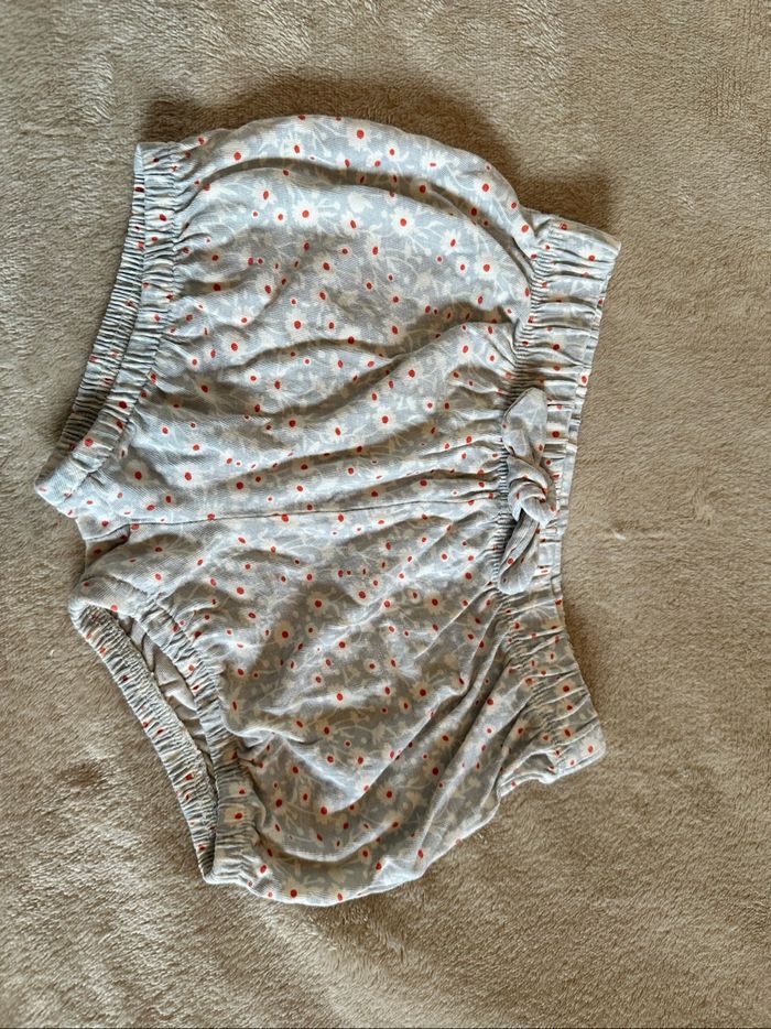 Lot vêtements fille 12 mois - photo numéro 3