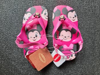 Sandalettes Havaianas Minnie 25-26 NEUVES 17€ au lieu de 26€