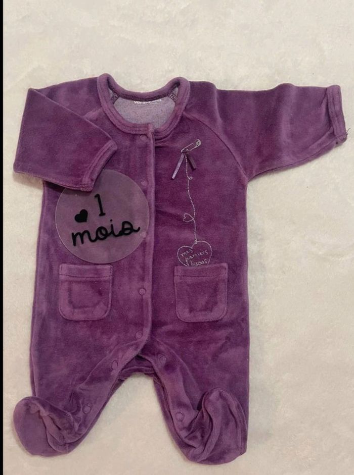 Pyjama  violet 1  mois