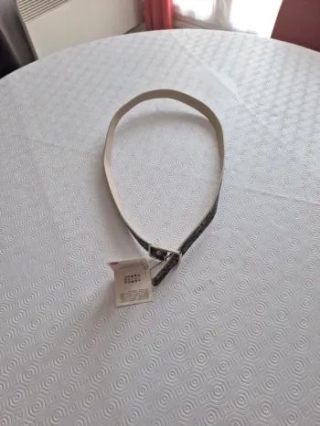 Ceinture neuve