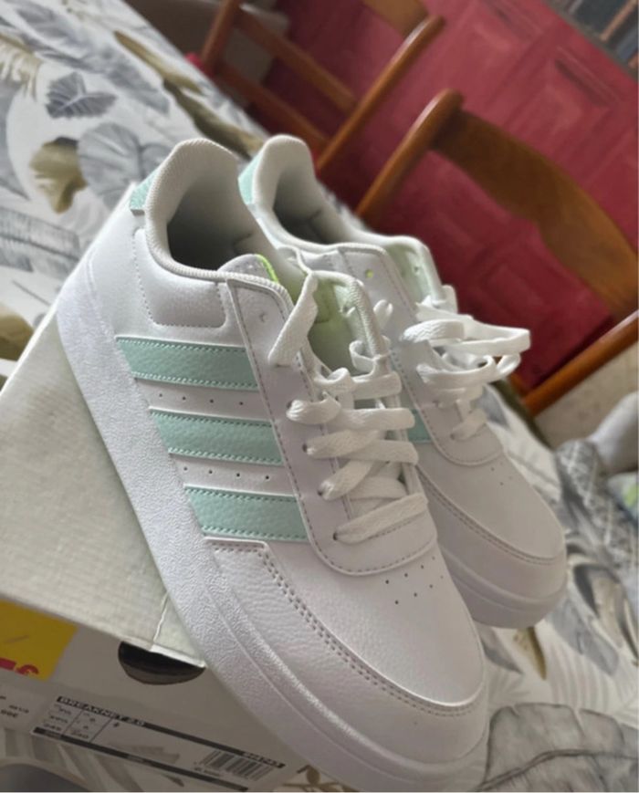Baskets adidas - photo numéro 2