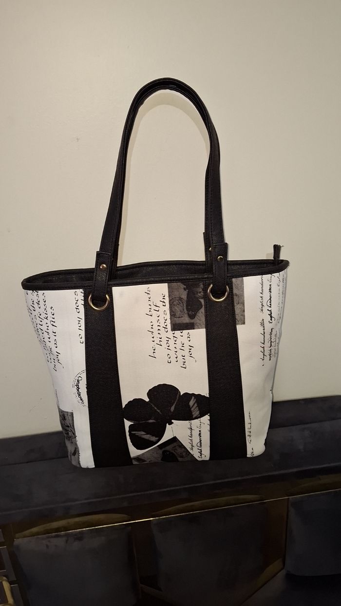 Sac à main pour femme / jeune fille