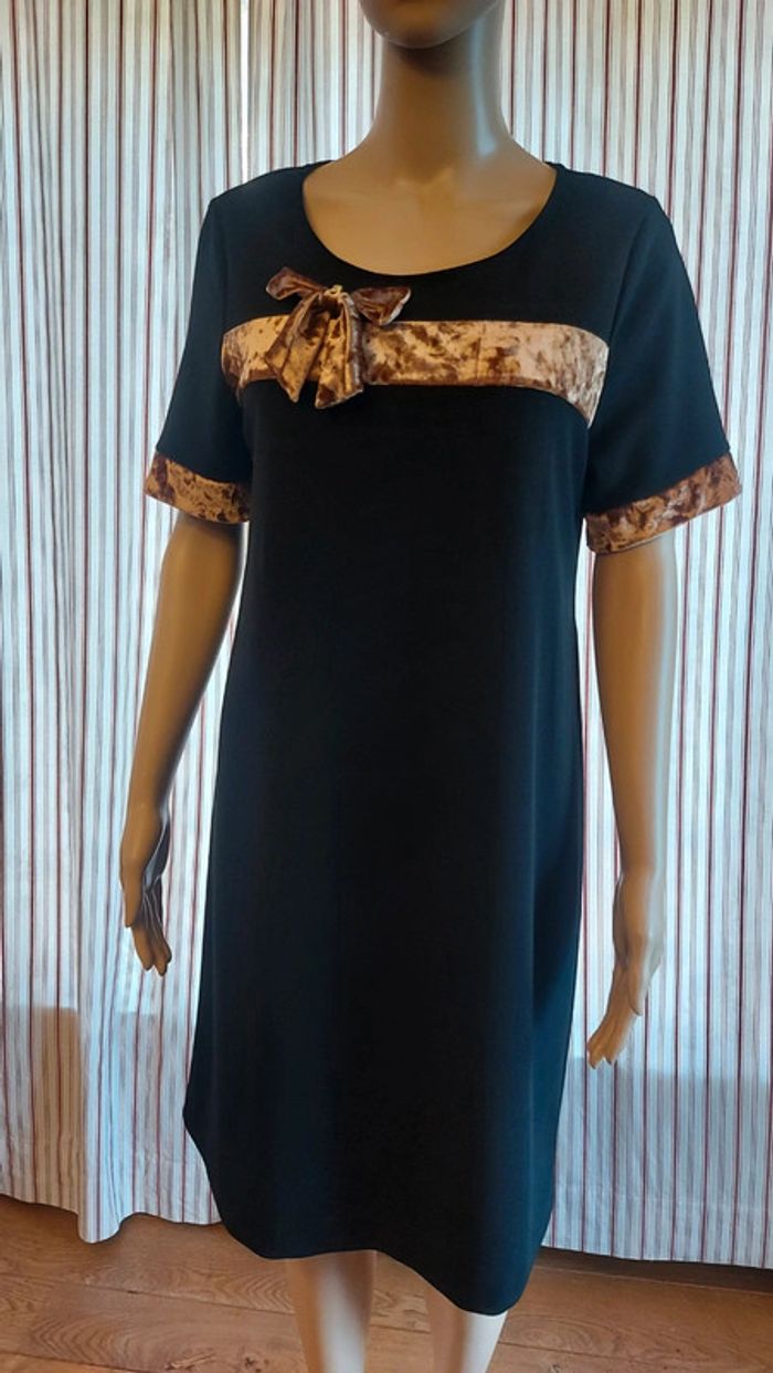 Robe Batida noire et velour taille 3  taille 40 - photo numéro 2
