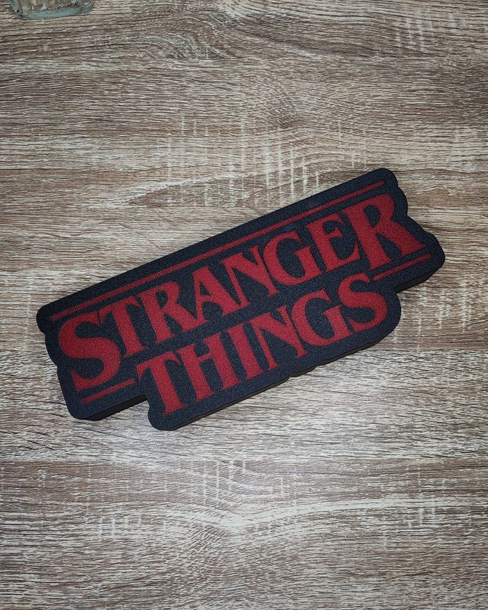 Stranger Things lightbox USB 25x10cm Excellent état Fan Art - photo numéro 4
