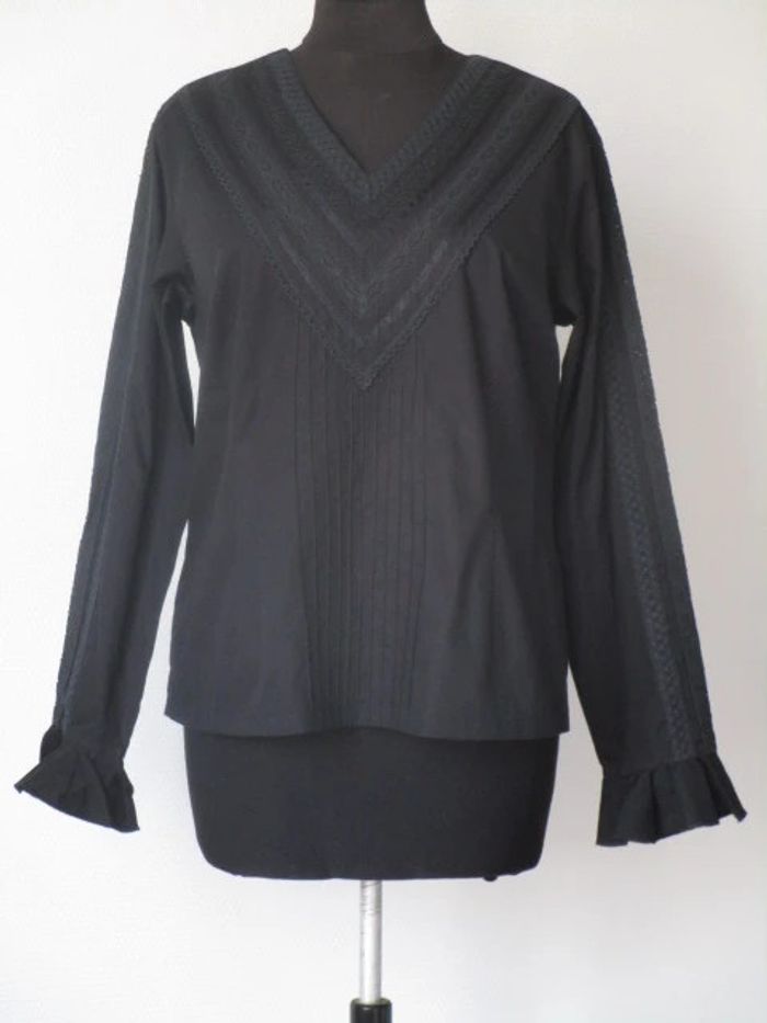 Blouse noire vintage 40 TBE - photo numéro 2