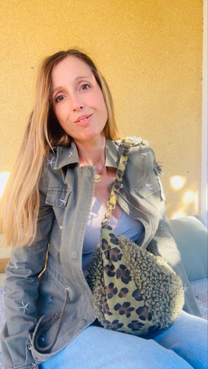 Sac demie-lune moumoute vert kaki et léopard - photo numéro 9