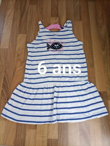 Jolie robe rayée bleu blanc 6 ans Un weekend à la mer