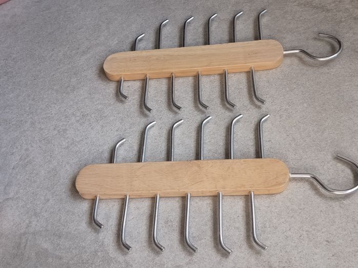 Lot 2 cintres à cravates - photo numéro 3