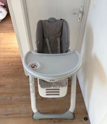 Chaise haute bon état