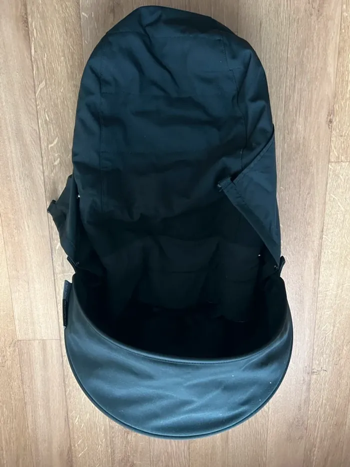 Pack Babyzen 0-6 mois et ses adaptateurs - photo numéro 2