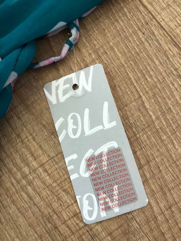 Robe longue verte foncée et fleurie neuve New Collection taille unique - photo numéro 9