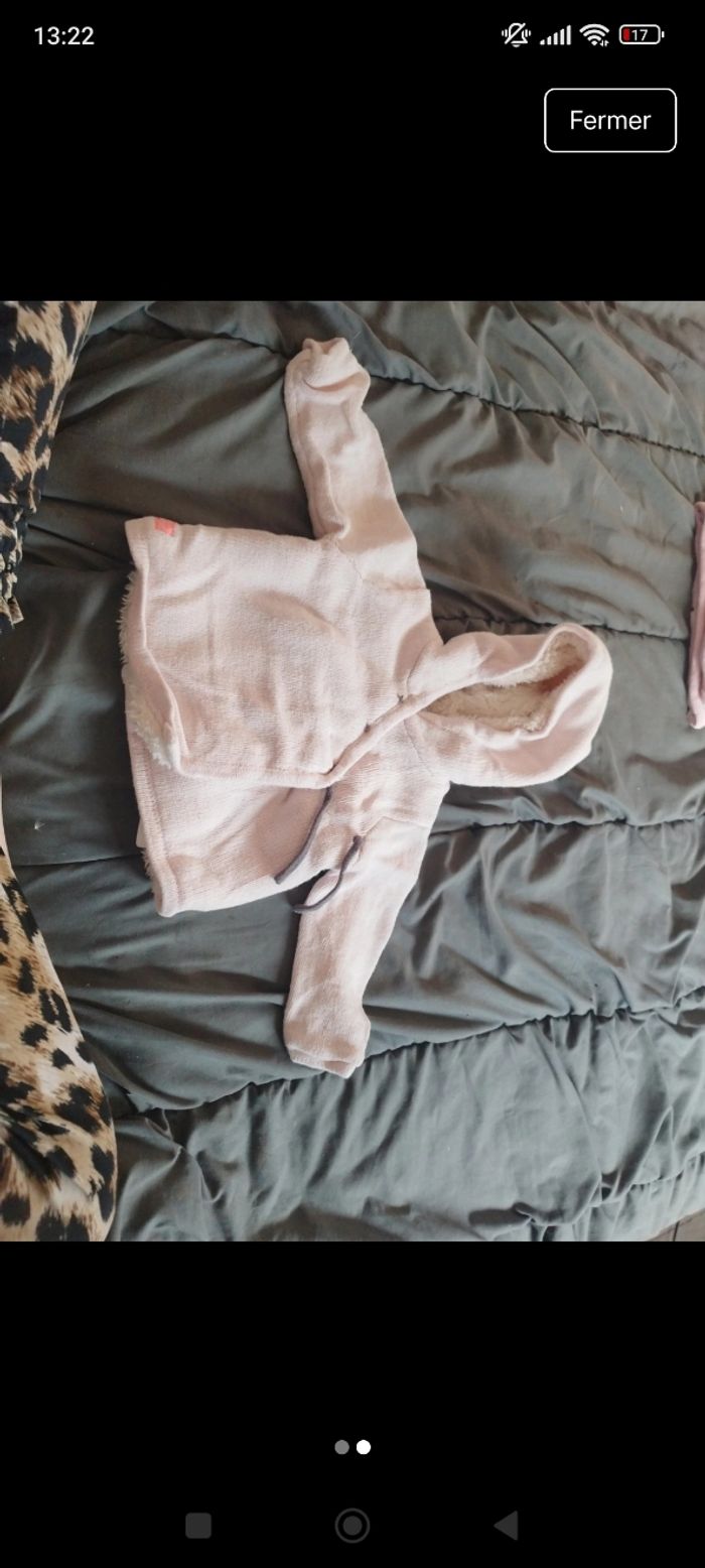 2 Veste bébé fille - photo numéro 2