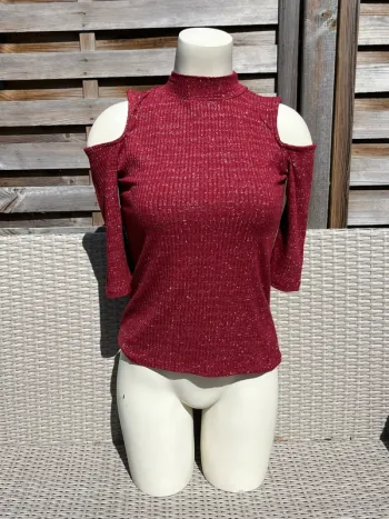 Tee shirt épaules dénudées