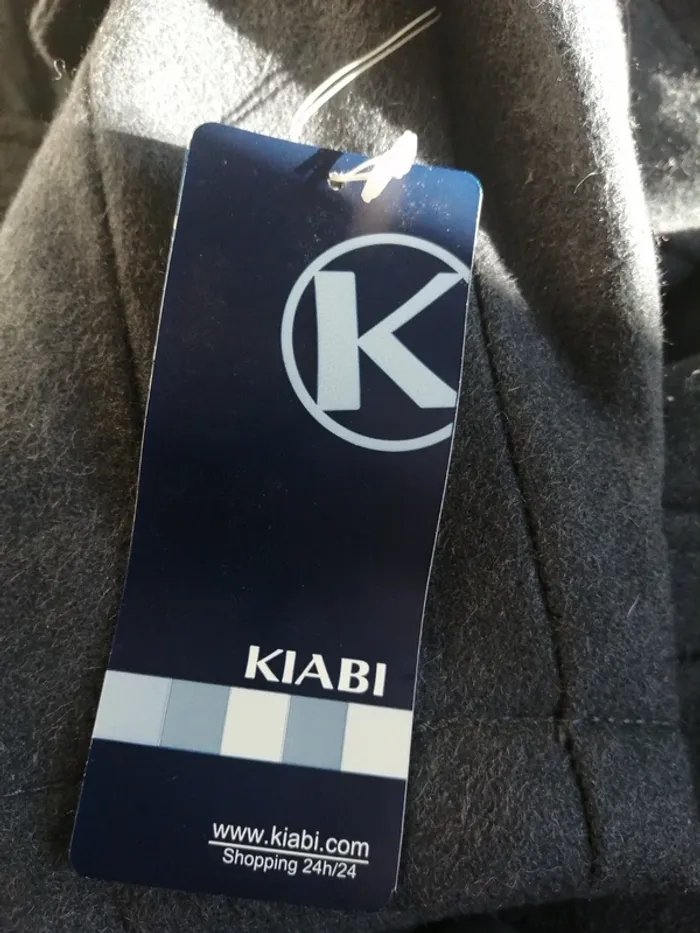 Manteau caban gris avec col et fermeture bouton / kiabi / (8ans) - photo numéro 12