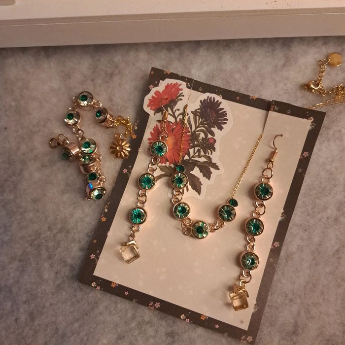 Parrurre complète strass vert - photo numéro 8